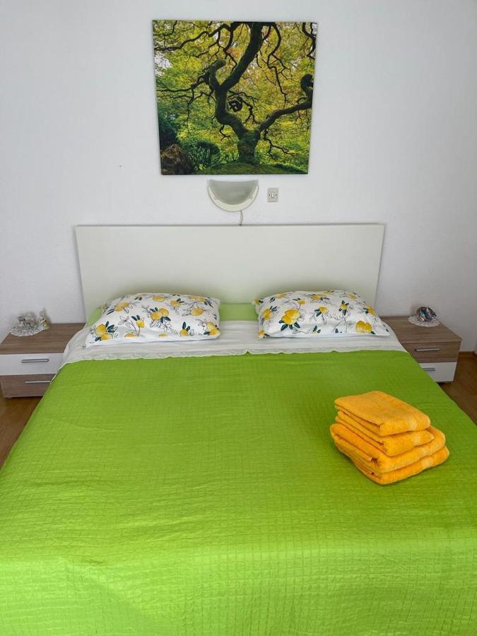 Dana Apartment Cres Luaran gambar